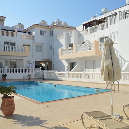Kapparis Penthouse Paralimni Exterior foto