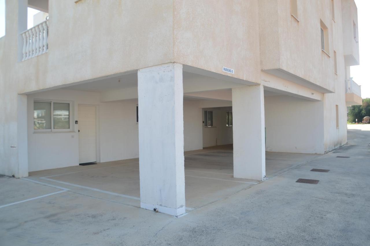 Kapparis Penthouse Paralimni Exterior foto